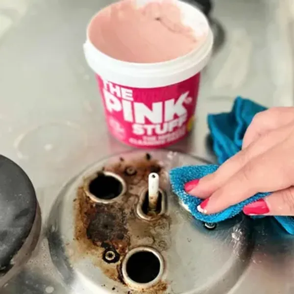 صورة عرض قطعتين معجون التنظيف السحري The Pink Stuff